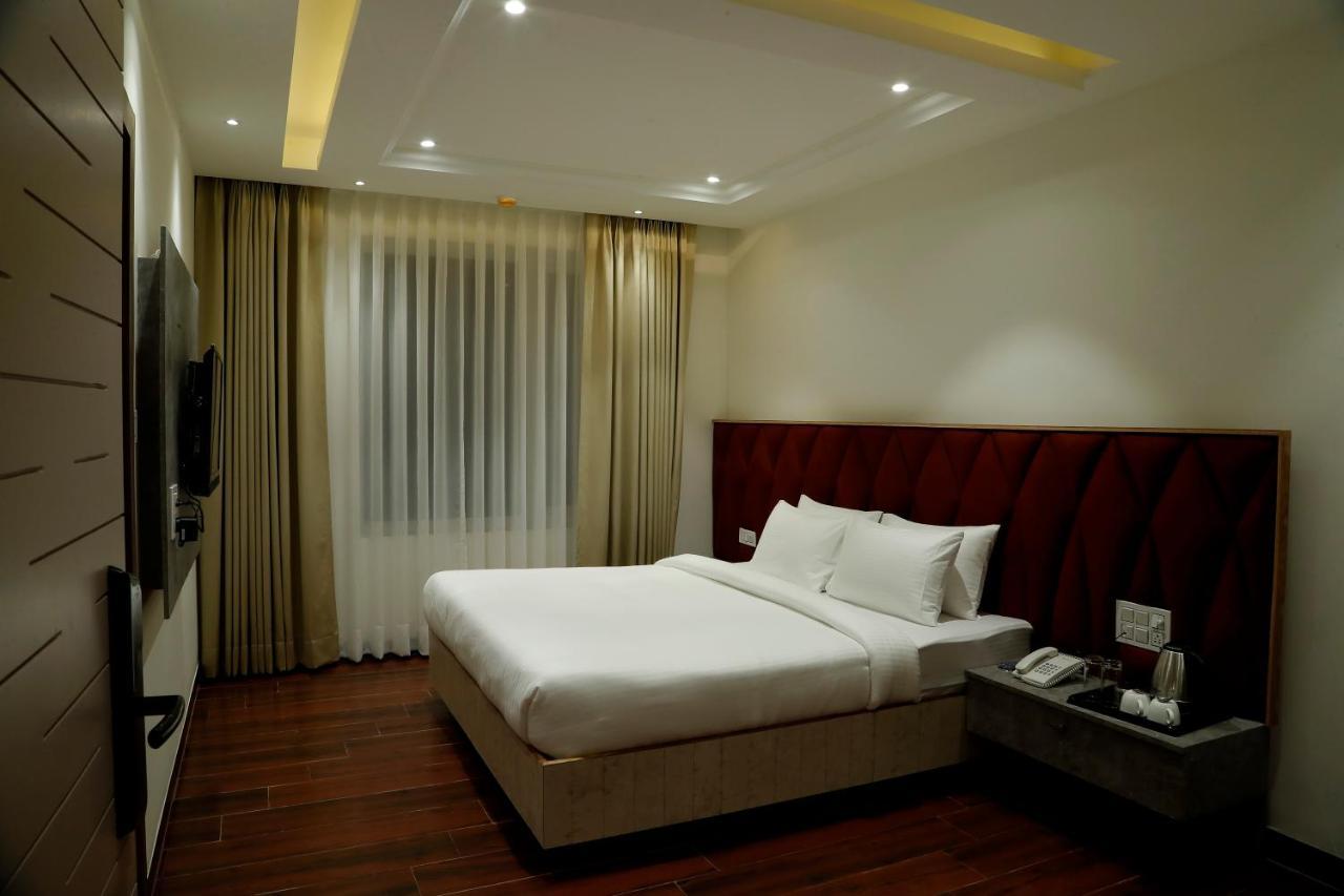 Dayal Hotel Una (Himachal Pradesh) 外观 照片