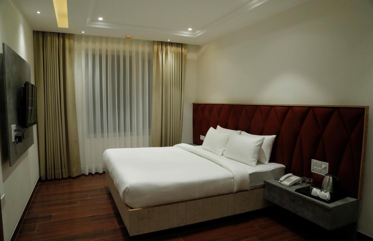 Dayal Hotel Una (Himachal Pradesh) 外观 照片