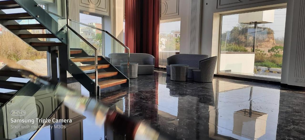 Dayal Hotel Una (Himachal Pradesh) 外观 照片